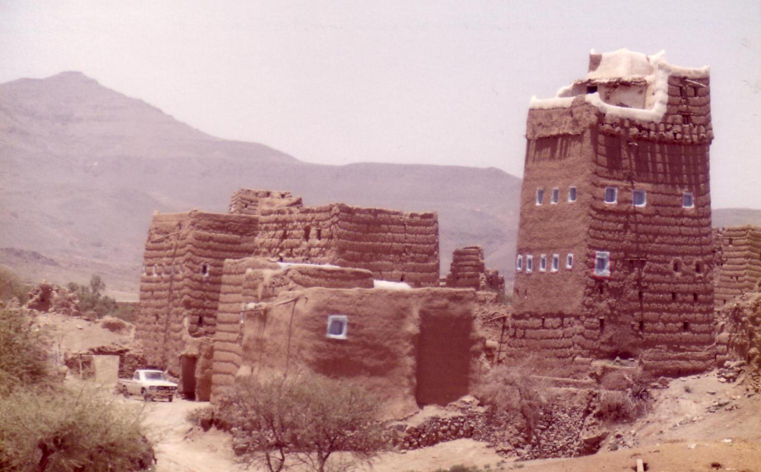 Village between Khamis Mushayt and Najran