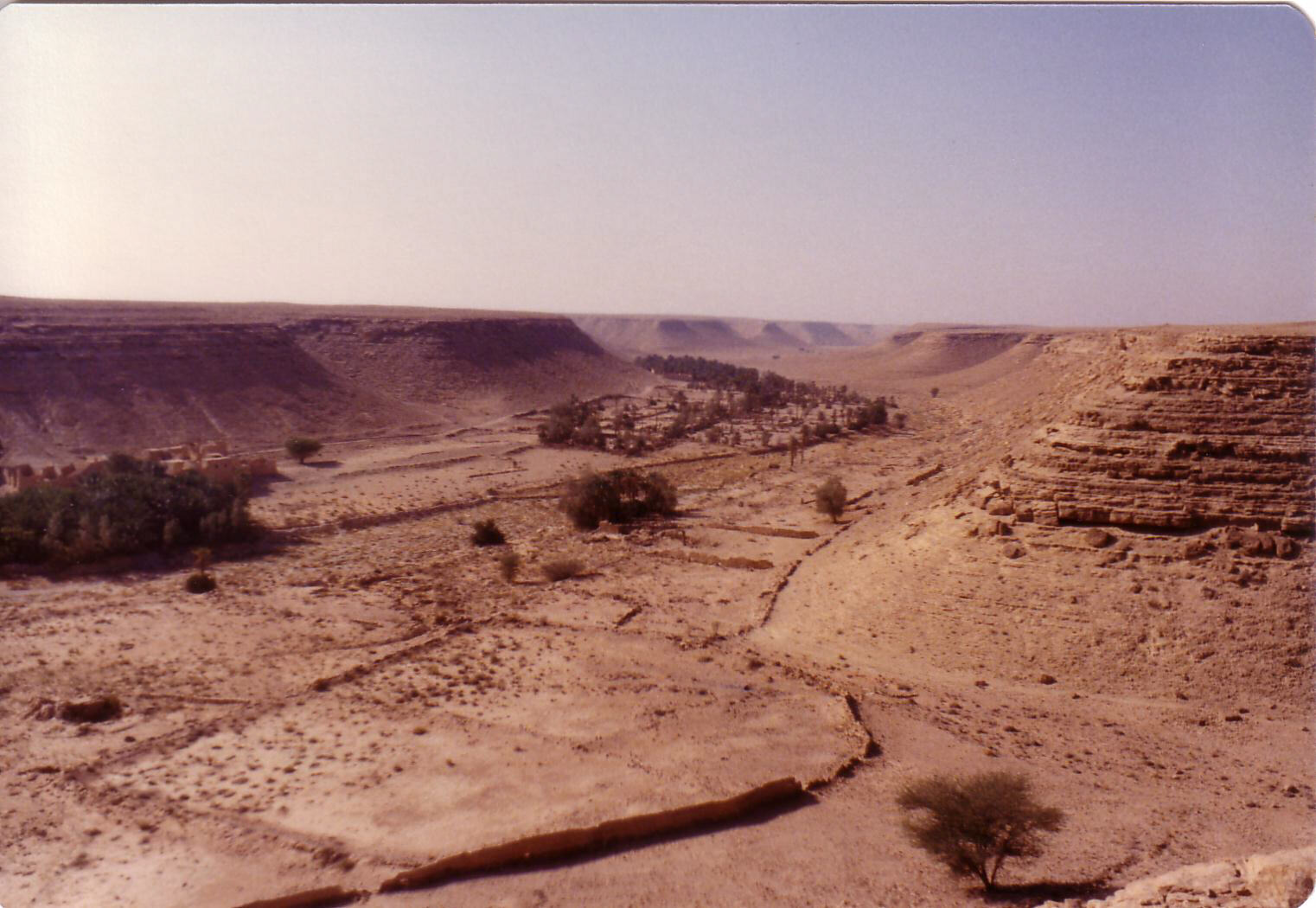 On the way from Riyadh to Huraymila, Saudi Arabia