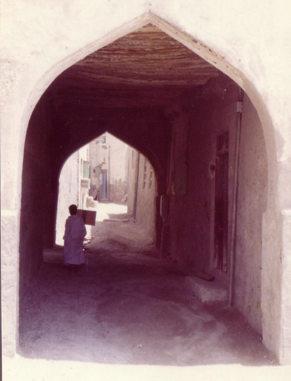 An alleyway in Qatif, Saudi Arabia