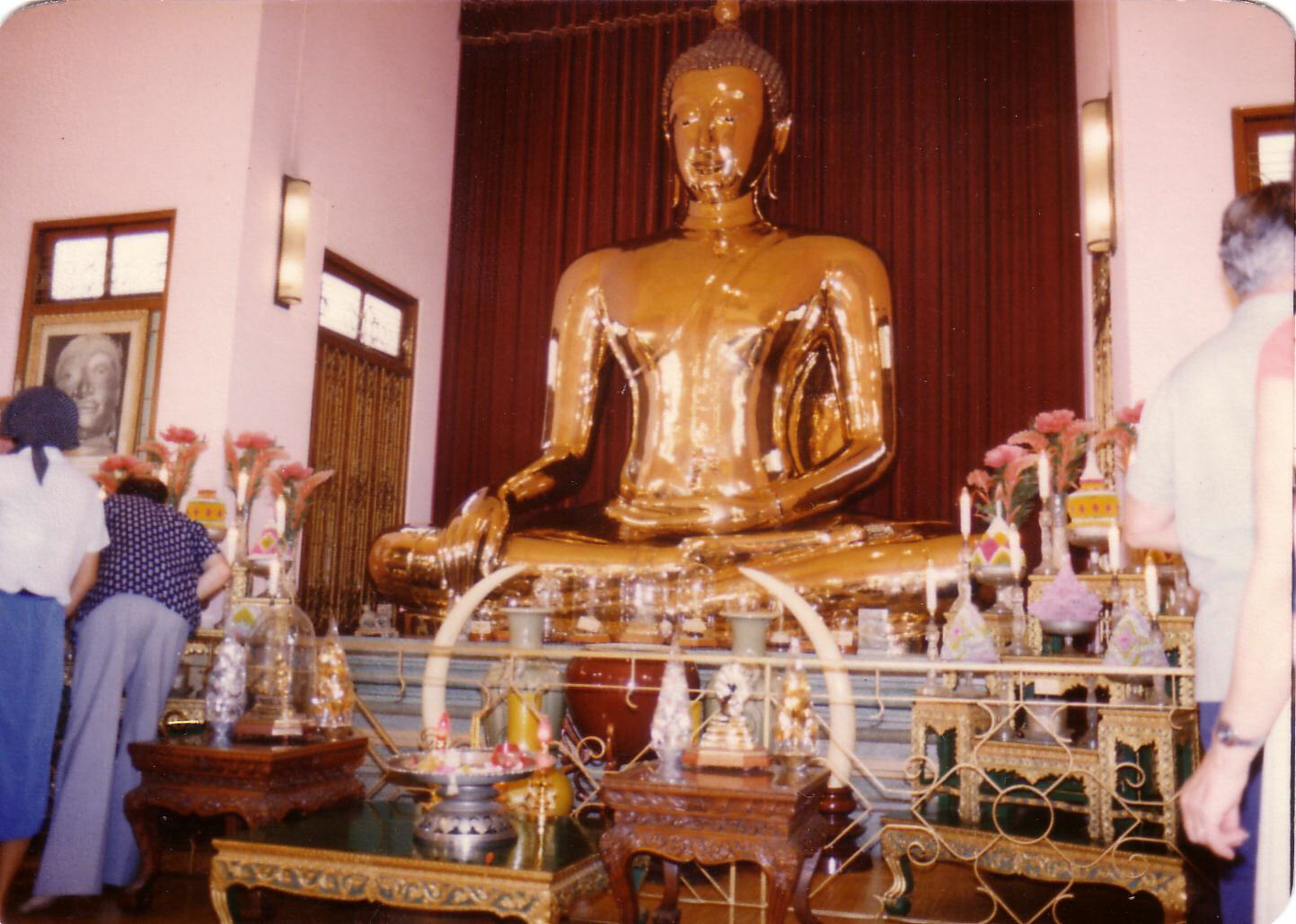 The gold Buddha at Wat Trimitr in Bangkok