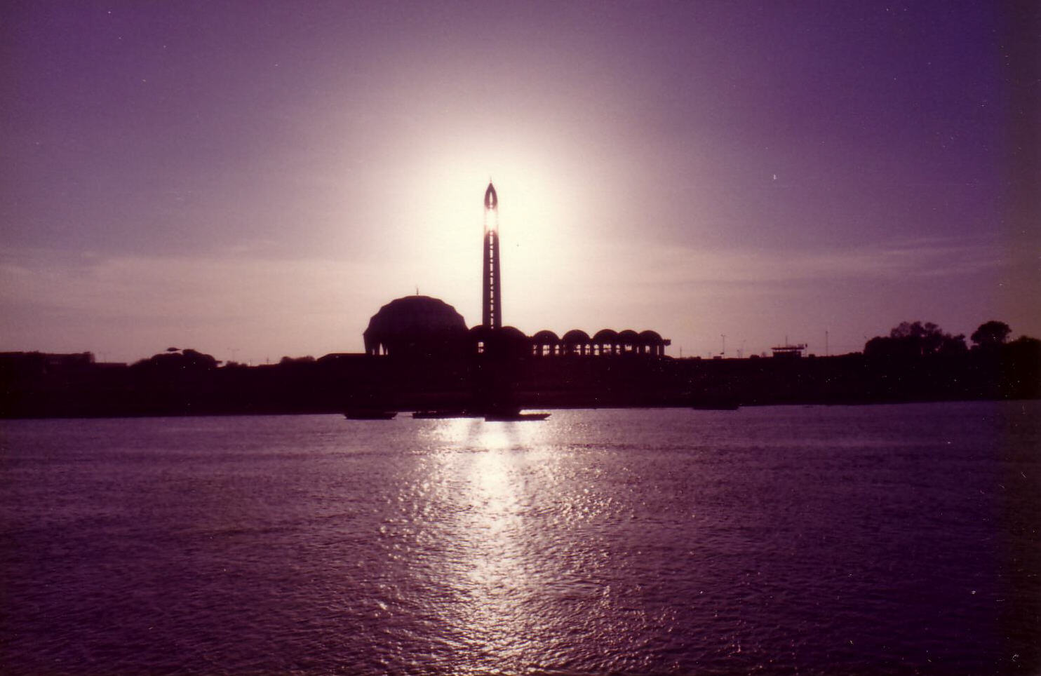 Sunset at El Nile mosque in Omdurman, Sudan