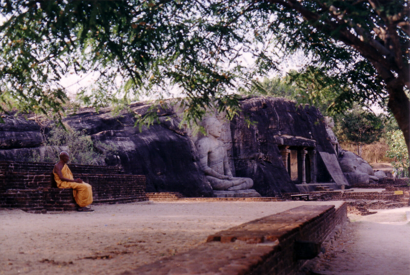 Buddhas at Gal Vihara, Polonnaruwa, Sri Lanka