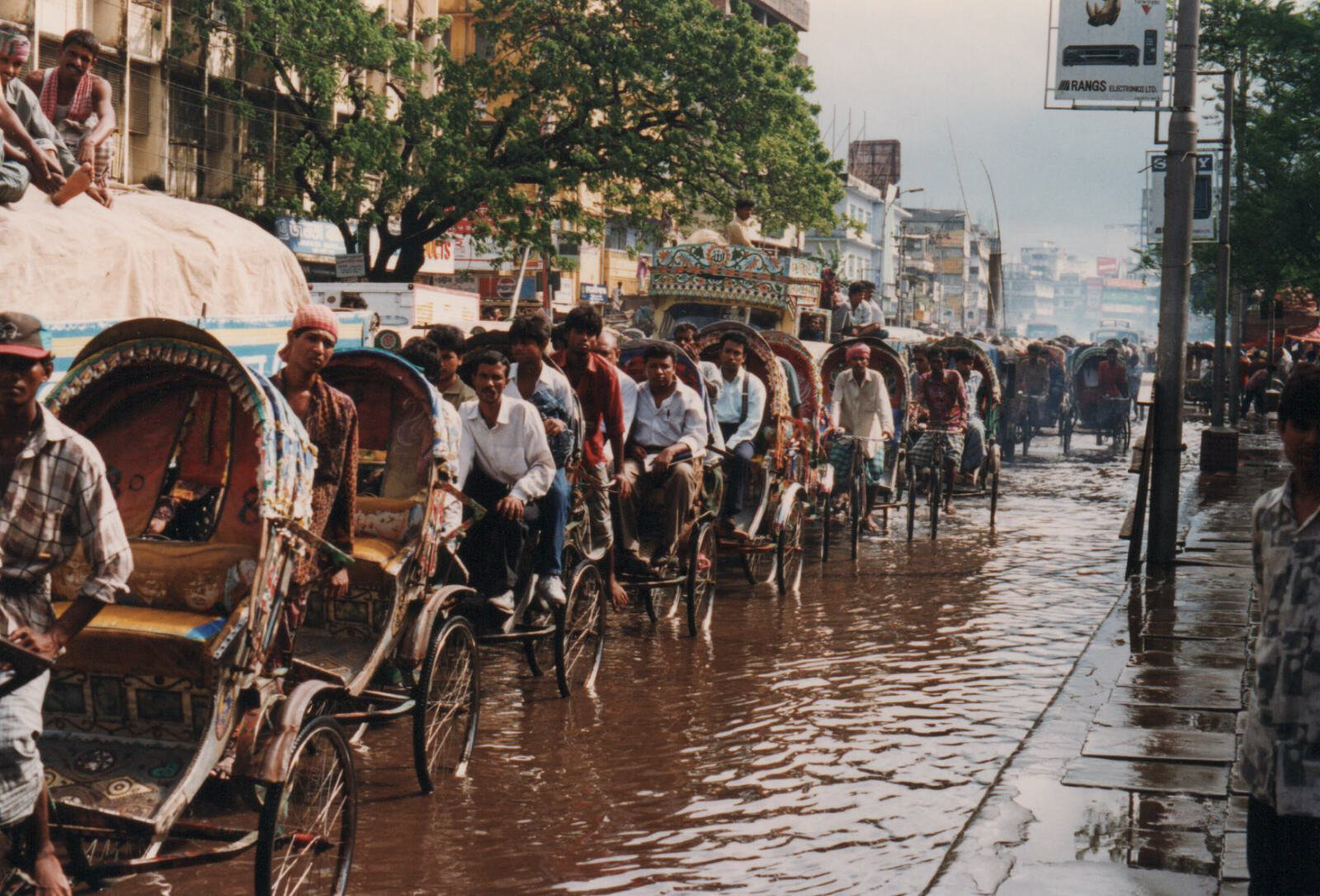 Tophkana Road, Dhaka, flooded in the monsoon