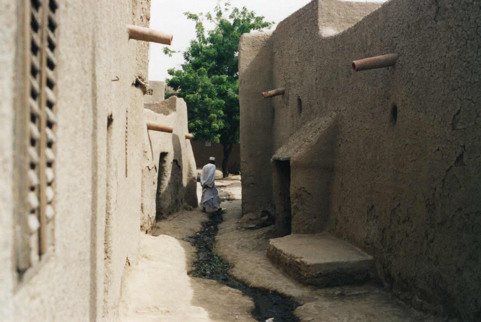 A street in Djenne old town, Mali