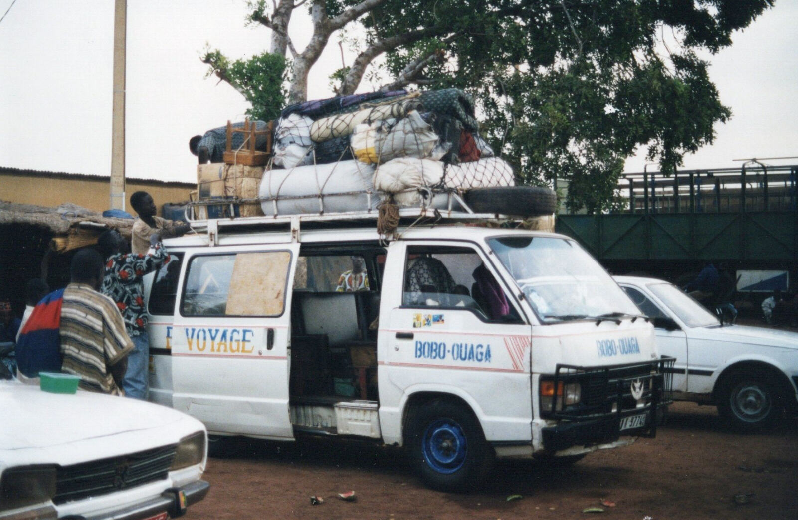 The minibus from Mopti to Bobo-Dioulasso in Birkins Faso