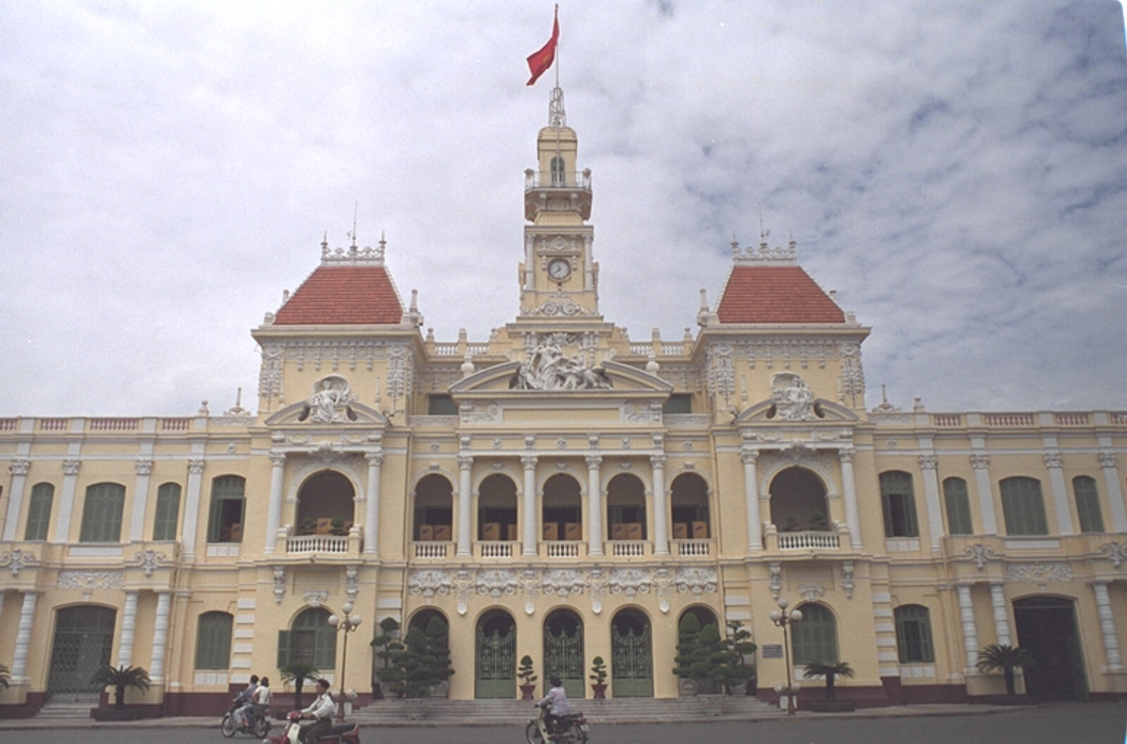 Saigon town hall