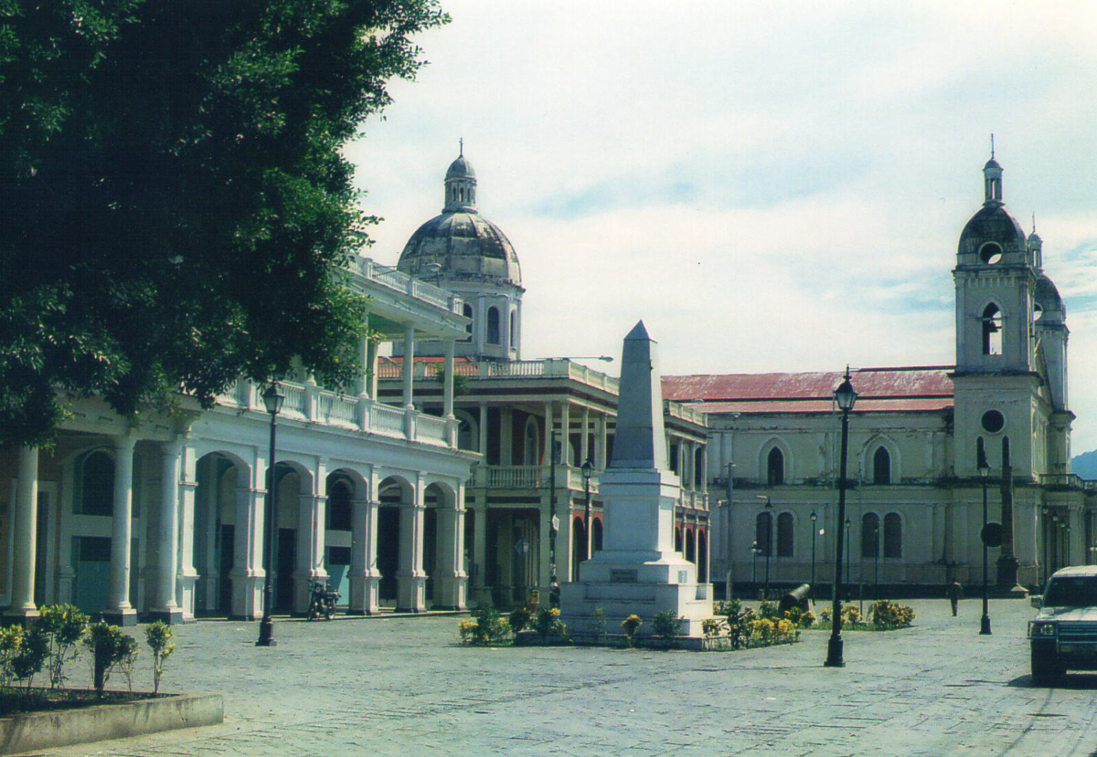 Independence Plaza and the Cathedral in Grenada, Nicragua