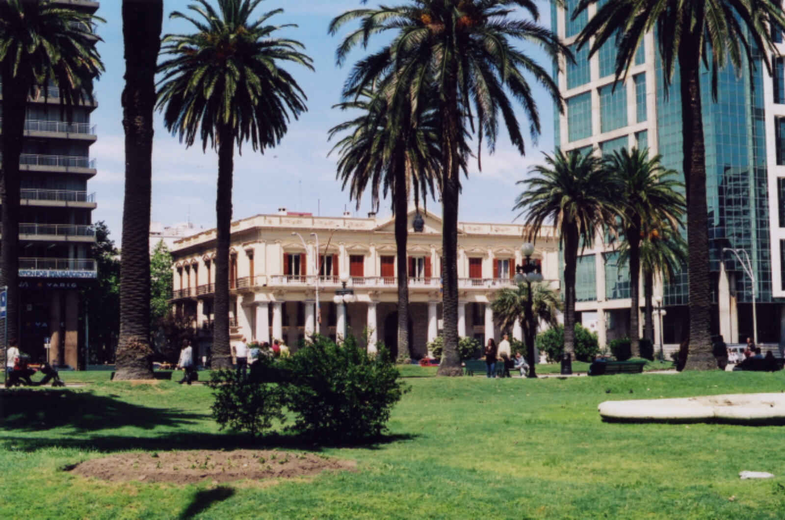 Government House in Plaza Independencia, Montevideo
