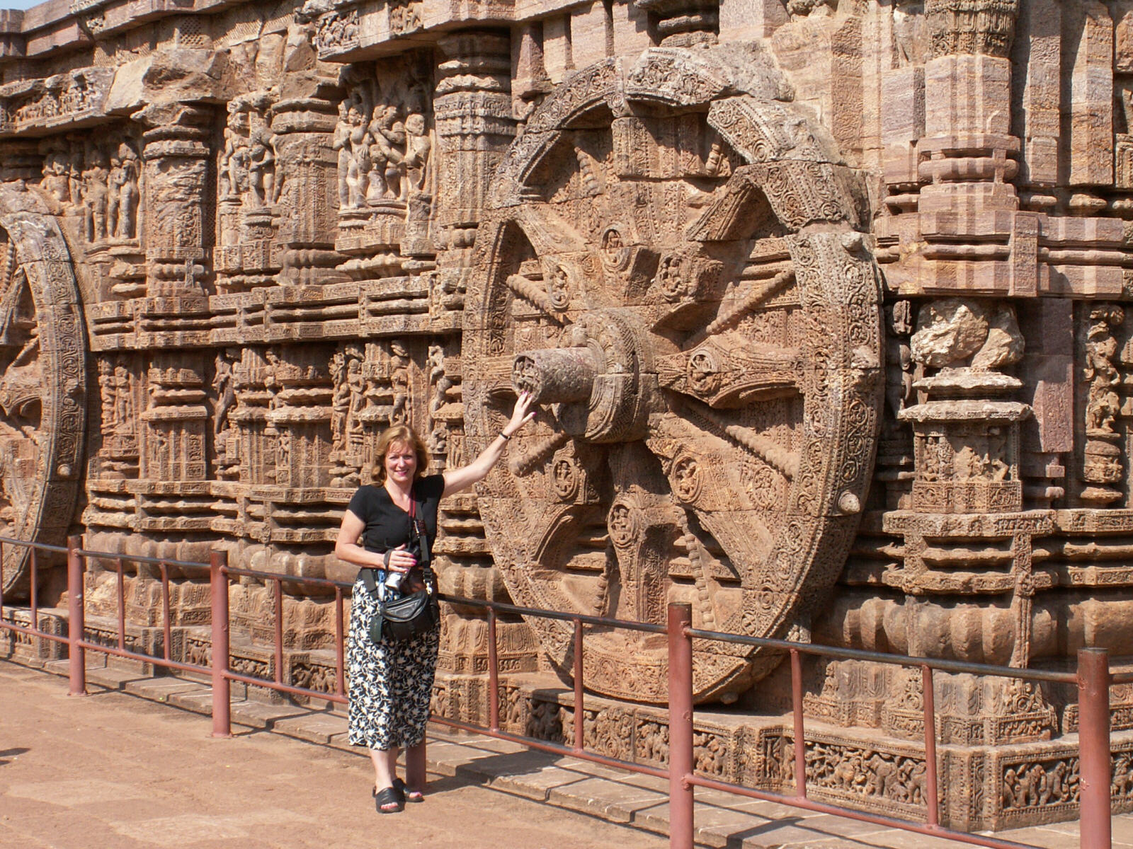 Stone chariot at Konorak Temple near Puri, India