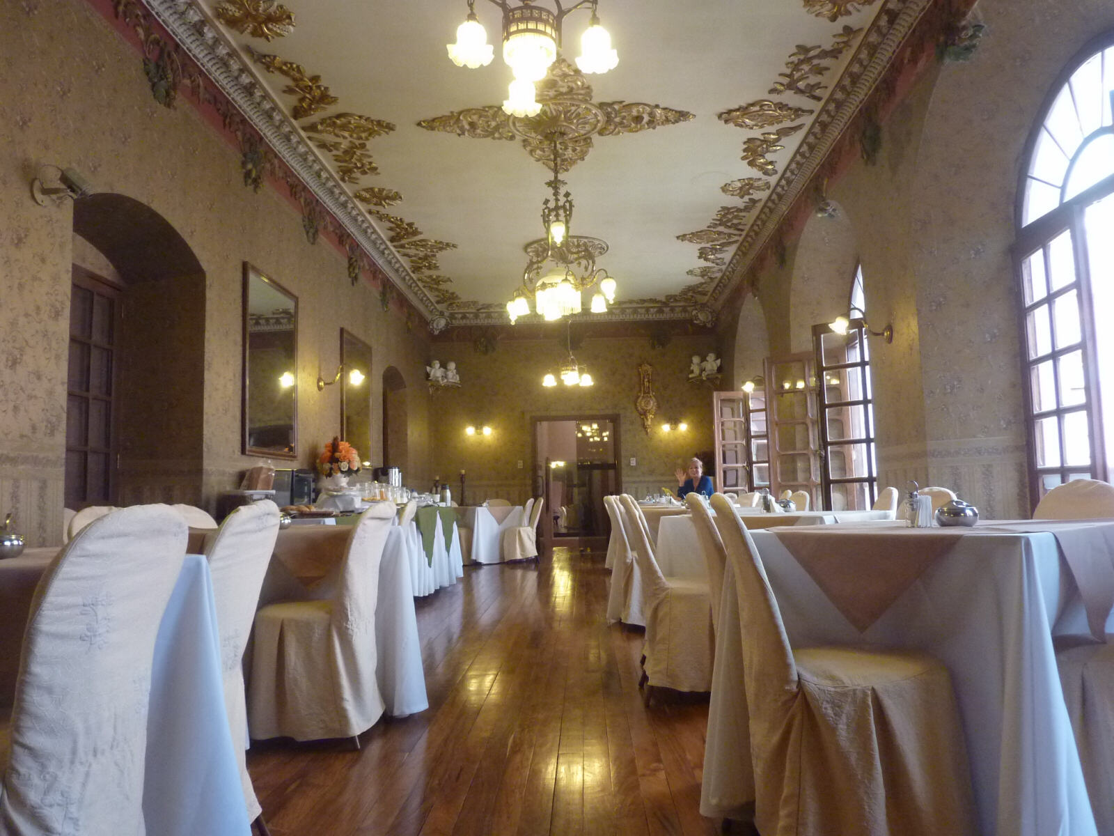 Dining room in the Capital Plaza hotel, Sucre, Bolivia