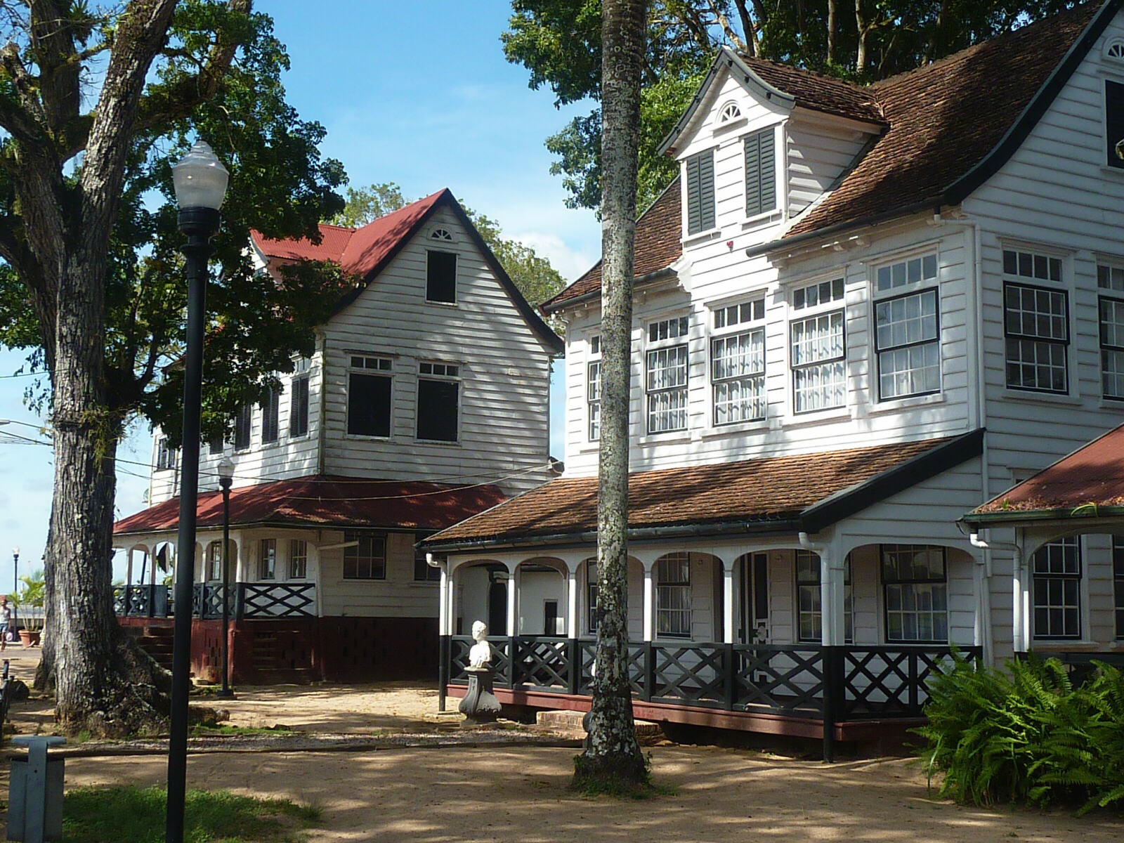Houses on Zeelandiaweg in Paramaribo, Suriname