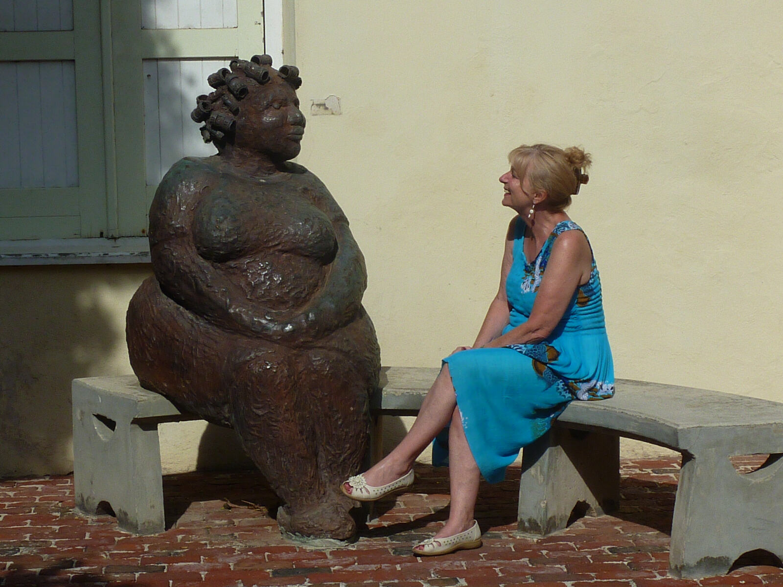 Ladies chatting at the Kura Hulanda, Curacao