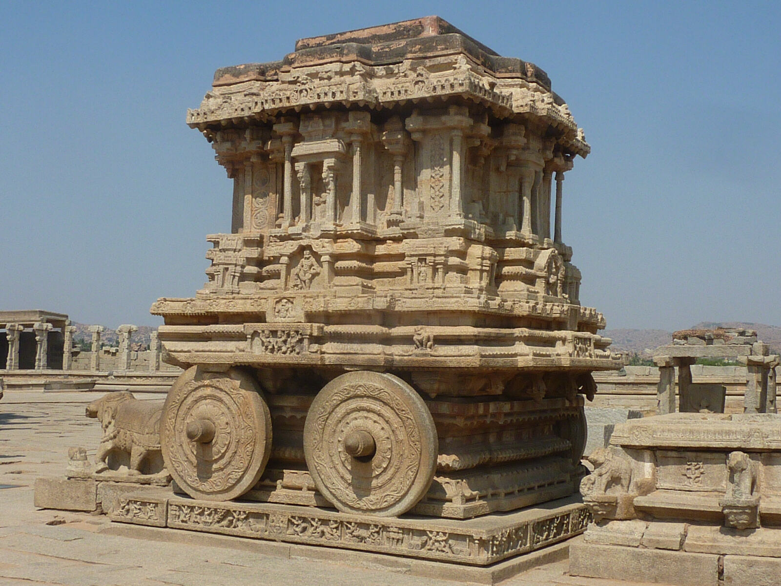 Stone chariot in Vittala temple at Hampi, India