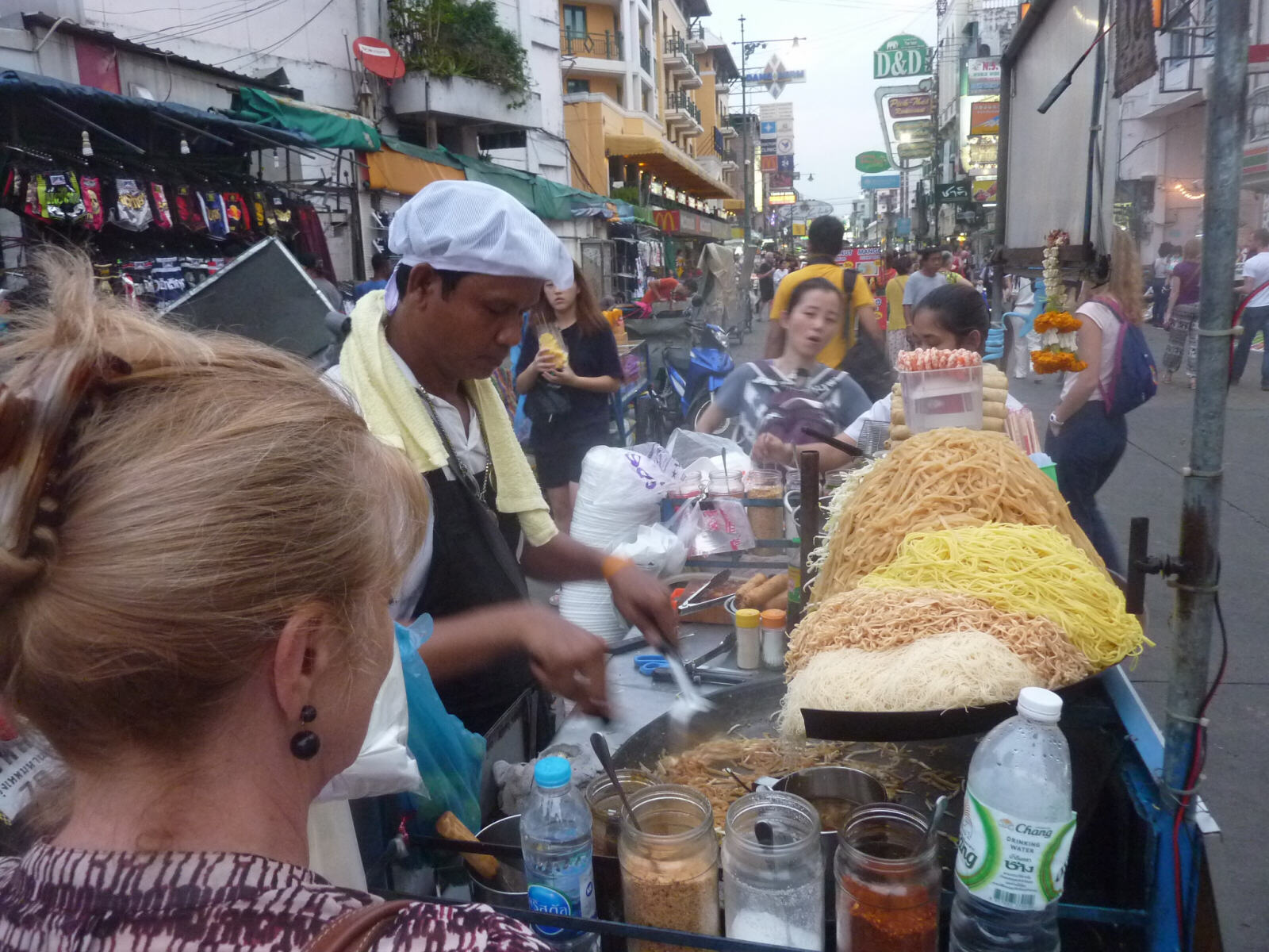 A stir-fry barrow on Kaho San road, Bangkok