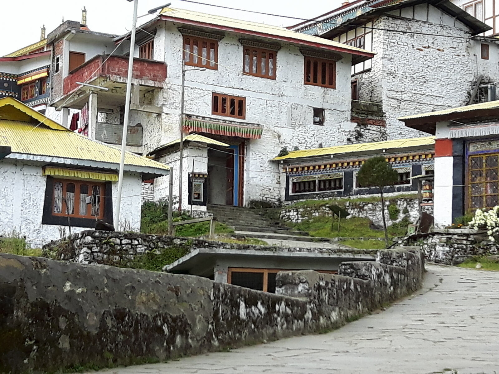 Monastery buildings in Tawang Gompa