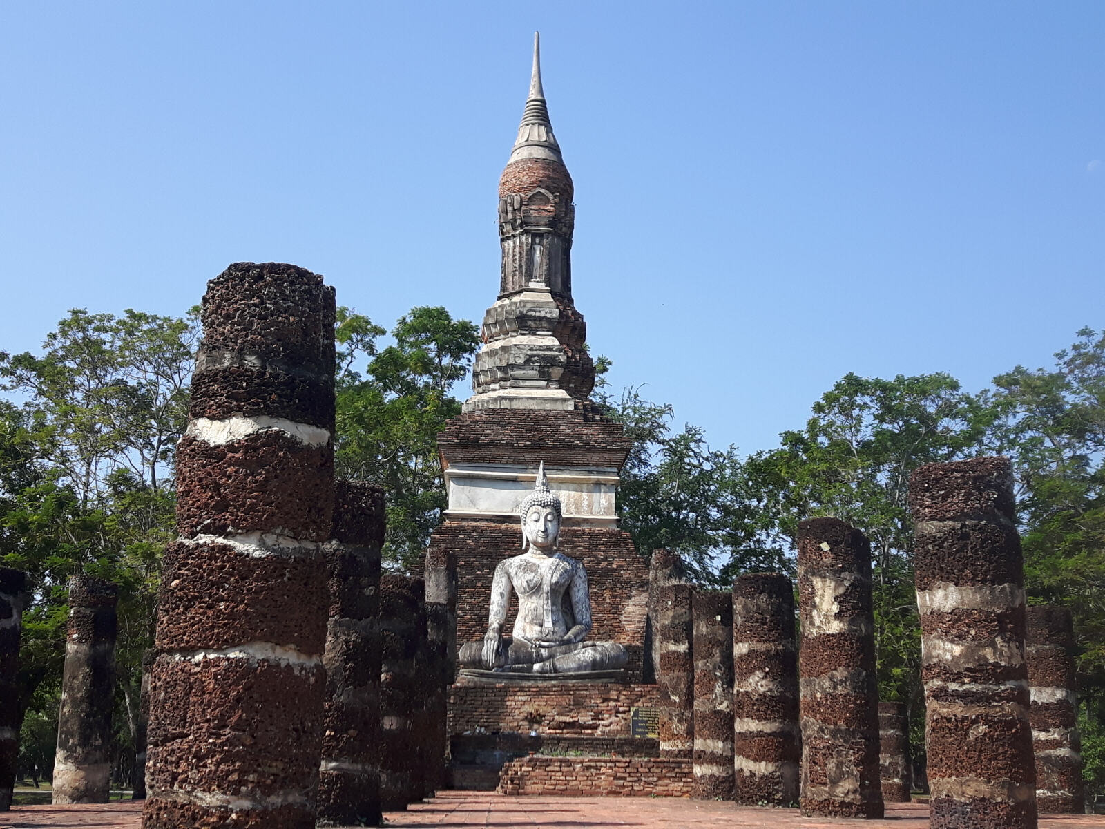 Wat Tra Phang Ngoen in Sukhothai