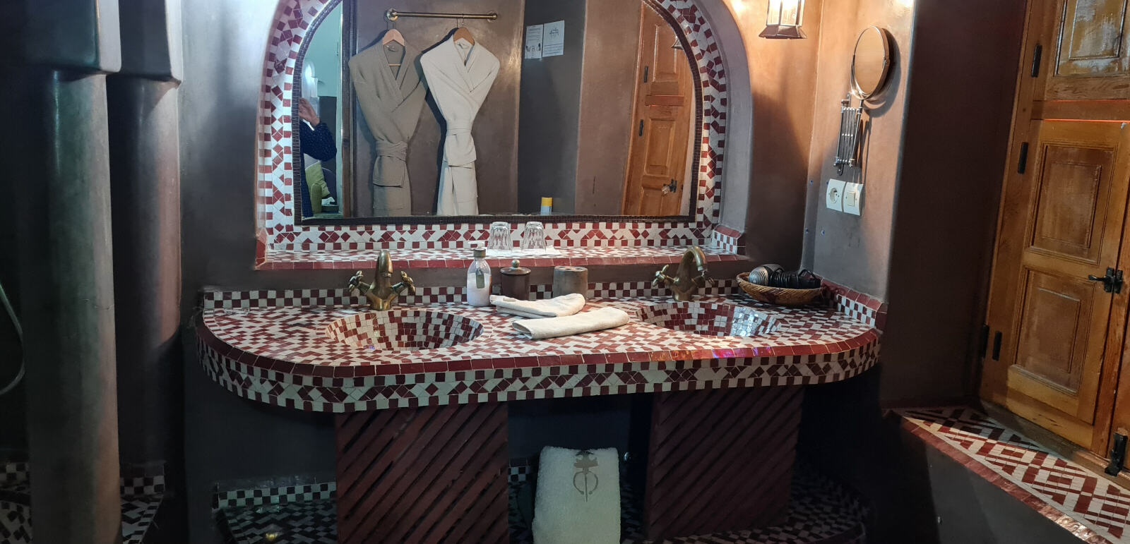 The bathroom in the Riad Granvilier, Marrakech