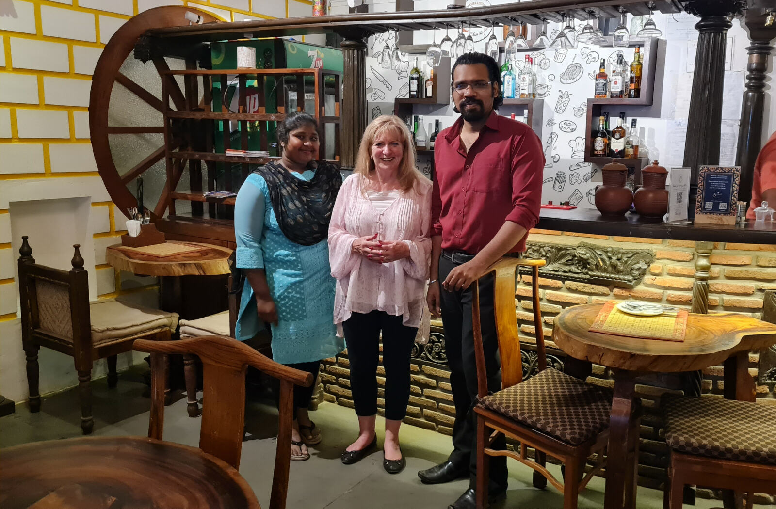 Lovely staff at Les Saveurs restaurant in Pondicherry Lovely staff at Les Saveurs restaurant in Pondicherry