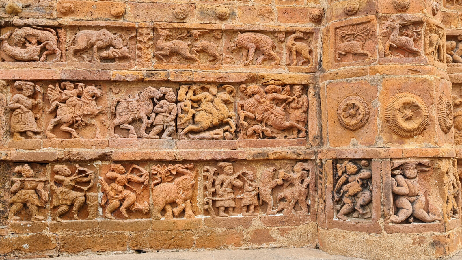 Carvings in the Jor Bangla temple at Bishnapur, West Bengal, India Carvings in the Jor Bangla temple at Bishnapur, West Bengal, India