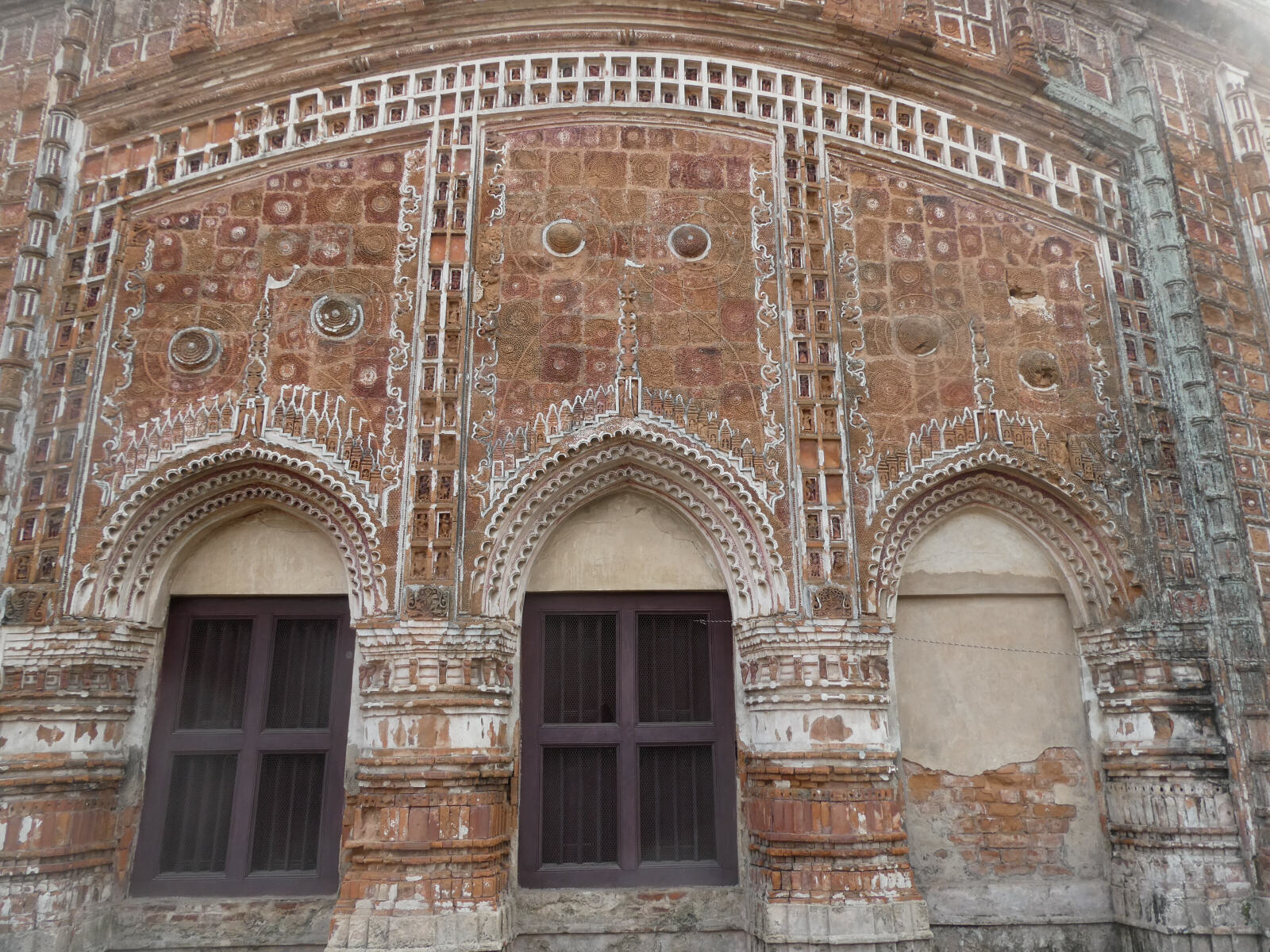 Spectacular doorway of Laljit temple in Kalna, north of Calcutta, India Spectacular doorway of Laljit temple in Kalna, north of Calcutta, India