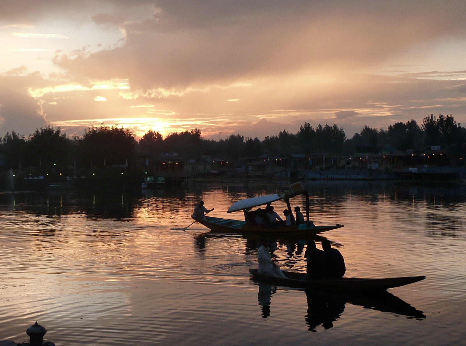 Sunset on Dal Lake at Srinagar in Kashmir, India in 2011