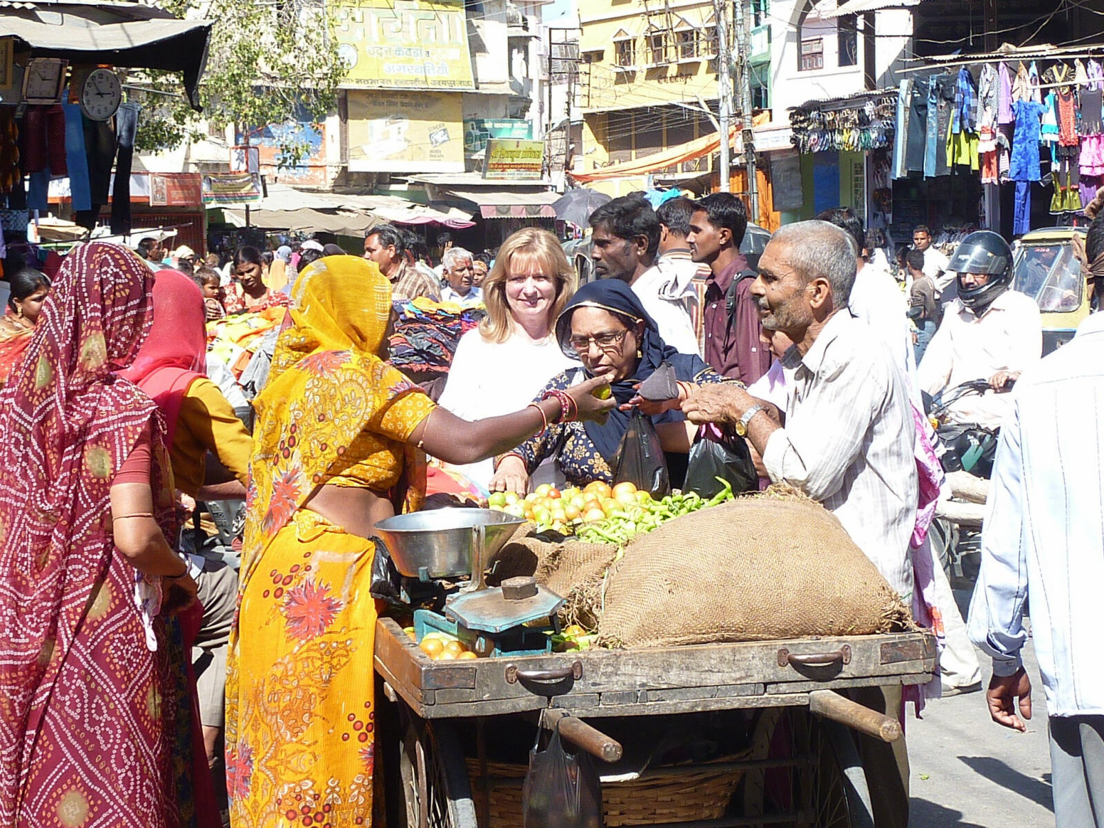 Vegetable barrow in Udaipur, India in 2011